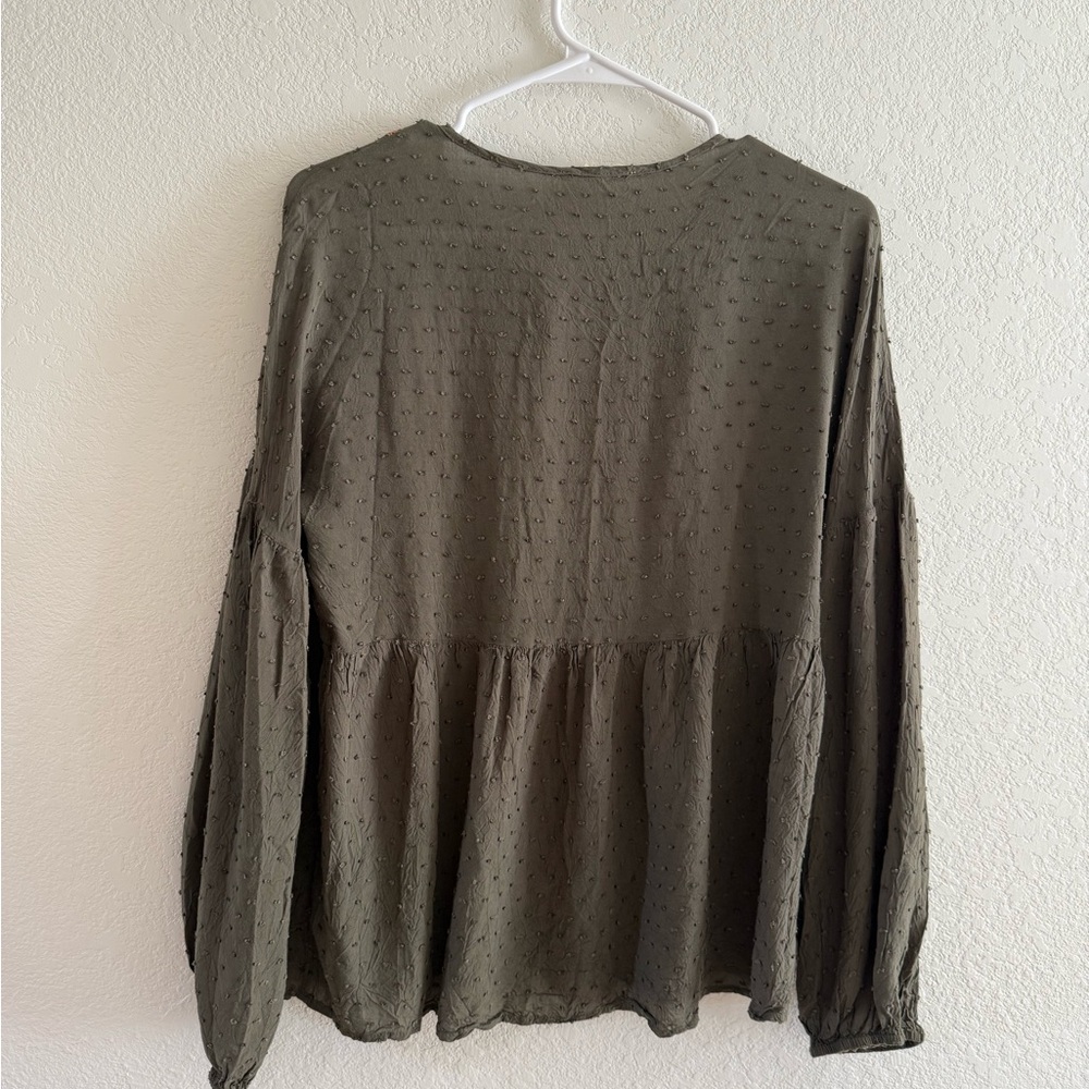 Entro Olive Green Blouse with Pink Embroidery - Picture 2 of 3